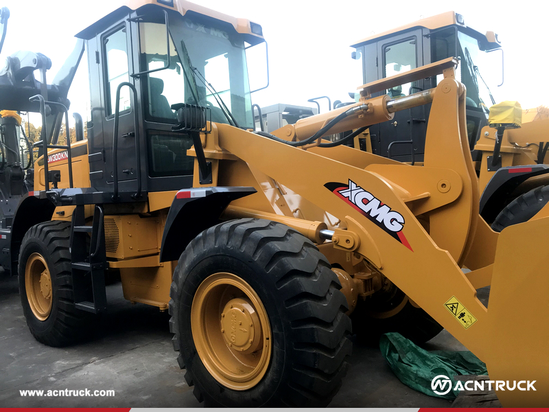 Costa Rica - 1 Unit XCMG LW300KN Wheel Loader