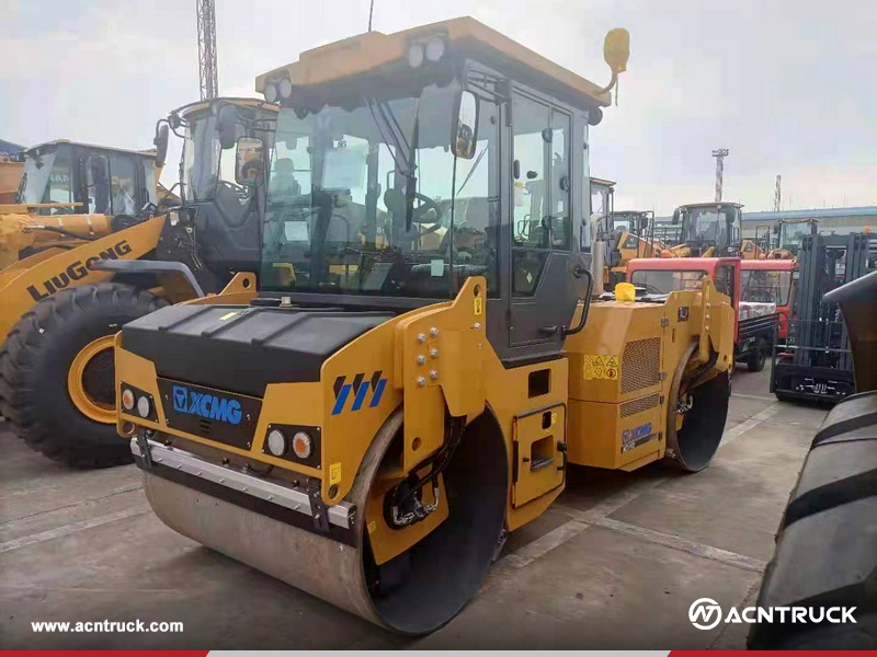 Ecuador - 1 Unit XCMG RP603 Asphalt Paver And 1 Unit XCMG XD103 Tandem Roller