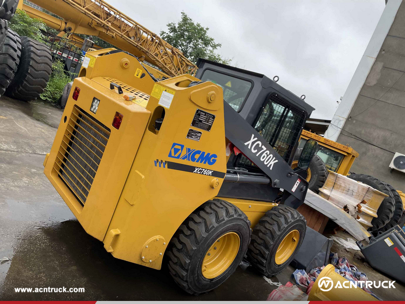 Ecuador - 2 Units XCMG XC760K Skid Steer Loader and 1 Unit XCMG XMR403 Mini Roller