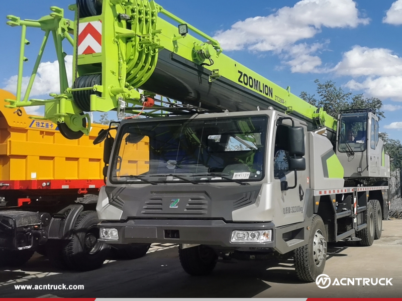 Mongolia - 1 Unit ZOOMLION ZTC250A552-1 Truck Crane