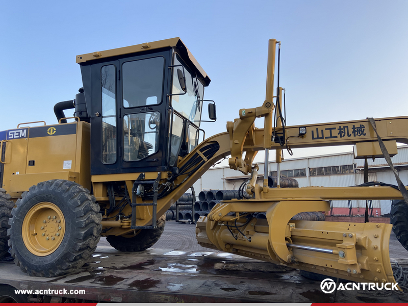 Burkina Faso - 2 Units SEM SEM919 Motor Grader & 2 Units SEM822D Bulldozer