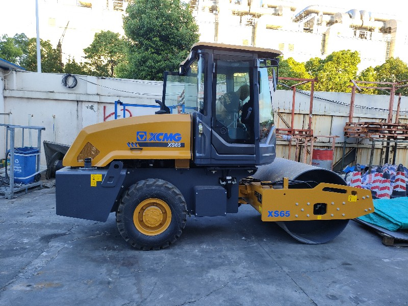 Philippines - 1 Unit XCMG XS45 Road Roller And 1 Unit XCMG XS65 Road Roller