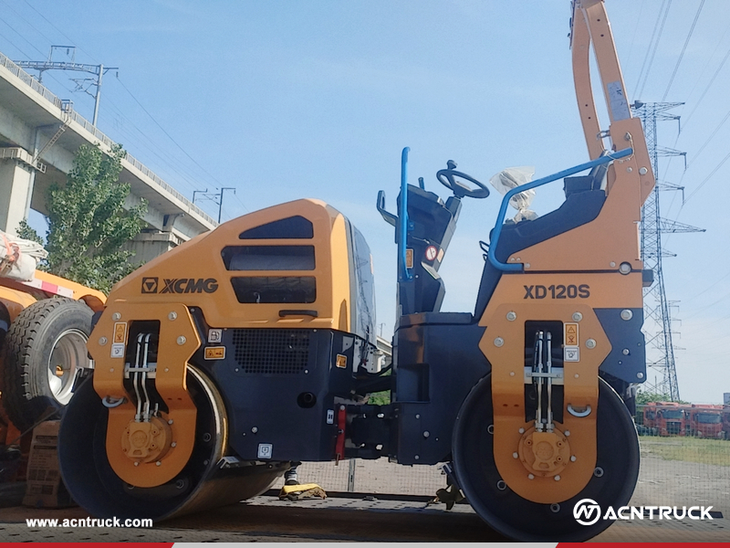 Fiji - 1 Unit XCMG XD120S Road Roller
