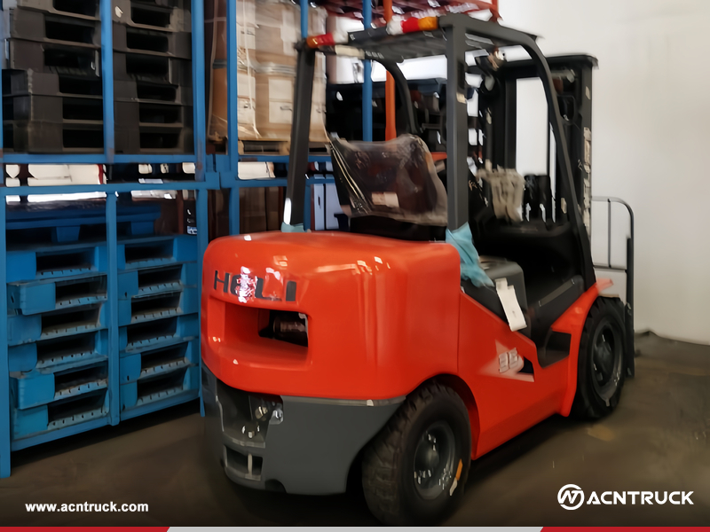 America - 1 Unit HELI CPCD35 Forklift