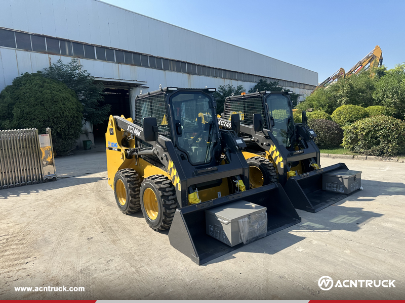 Panama - 2 Unit XCMG XC740K Skid Steer Loader