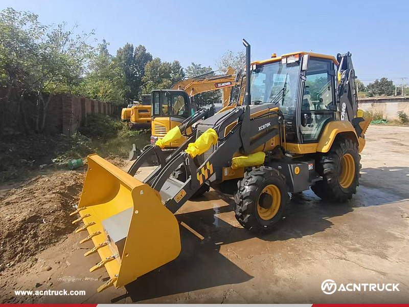 Mexico - 1 Unit XCMG XC870K Backhoe Loader and Forklift 