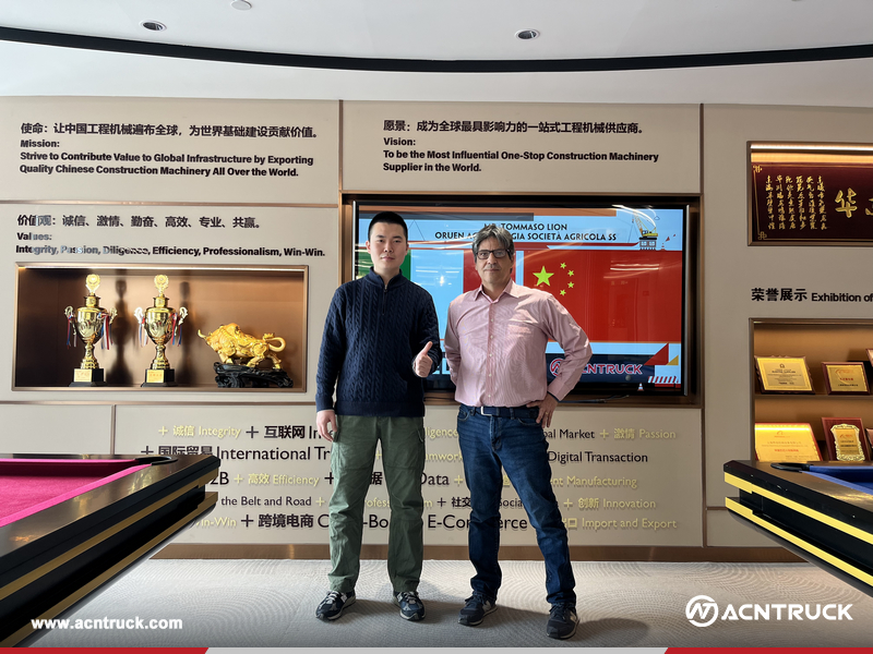 Italy Client Visited ACNTRUCK Office