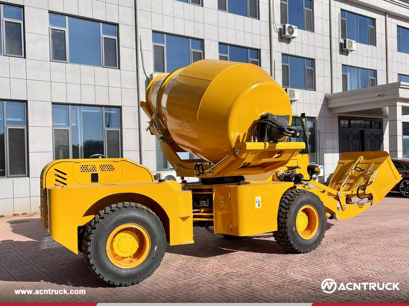 Algeria - 1 Unit XCMG SLM3500 Self-loading Mixer Truck