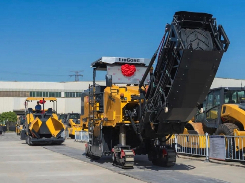 LIUGONG’s Road Construction Machinery Strongly Enters Central Asia
