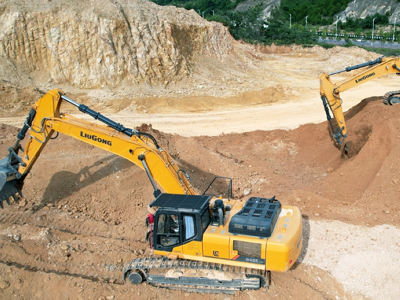 How to Prevent the Excavator from “sinking” in the Rainy Season