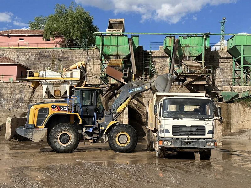 XCMG Pure Electric Loader Wins Another International Award