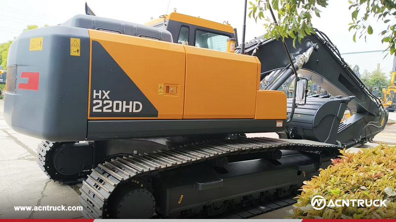 Colombia - 1 Unit HYUNDAI HX220HD Excavator