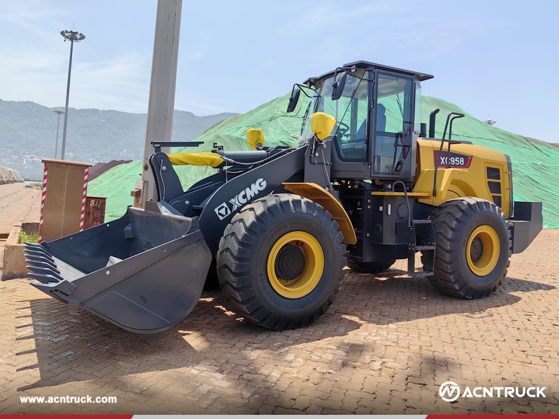 Algeria - 1 Unit XCMG XC958 Wheel Loader