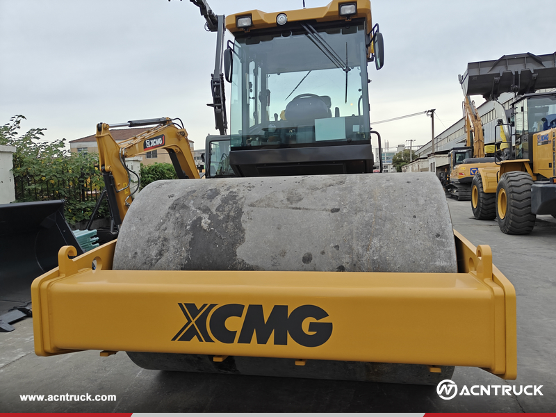 Algeria - 1 Unit XCMG XS143J & 1 Unit XS163J Single Drum Vibratory Roller