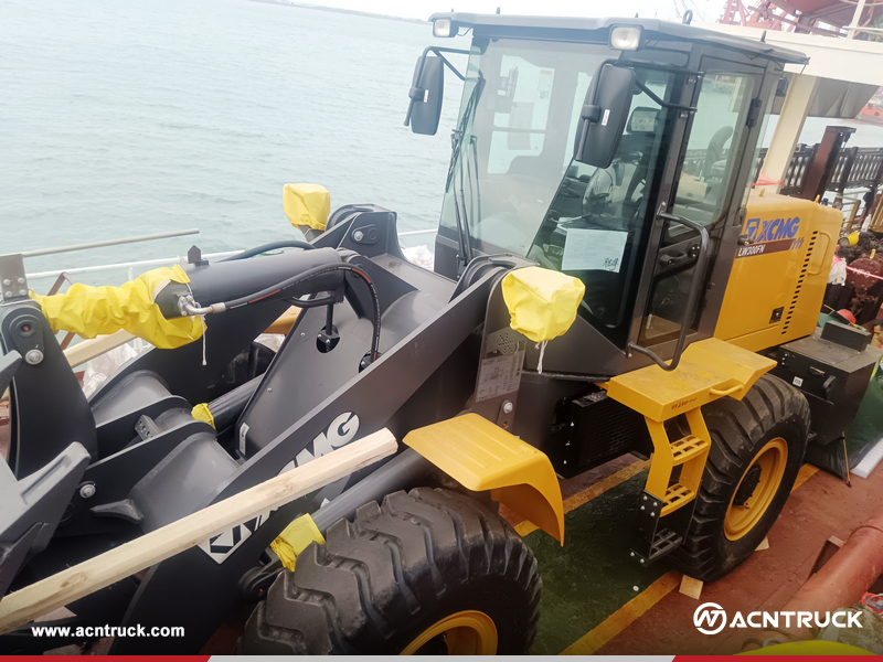 Algeria - 1 Unit XCMG LW300FN Wheel Loader