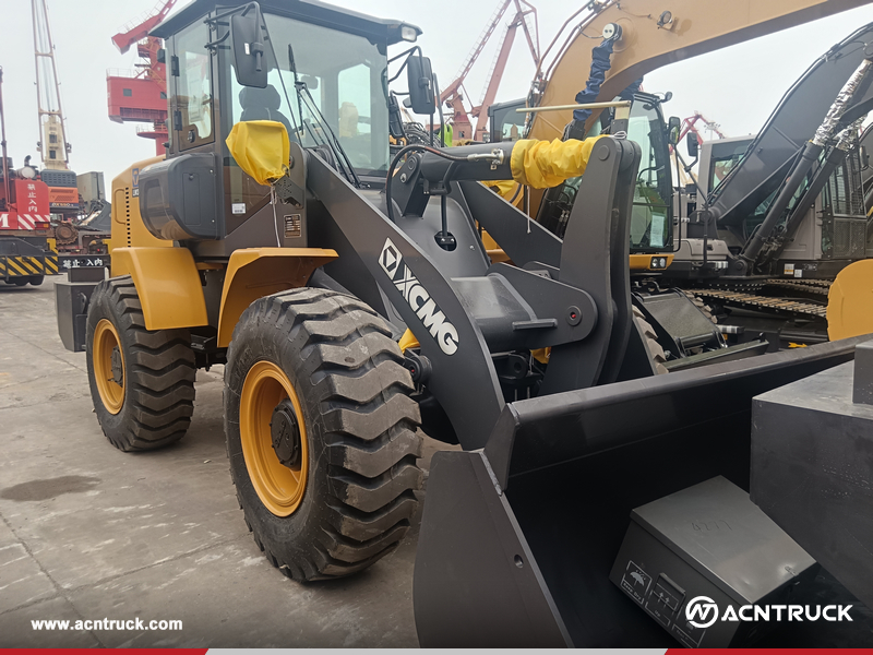 Algeria - 1 Unit XCMG LW300FN Wheel Loader