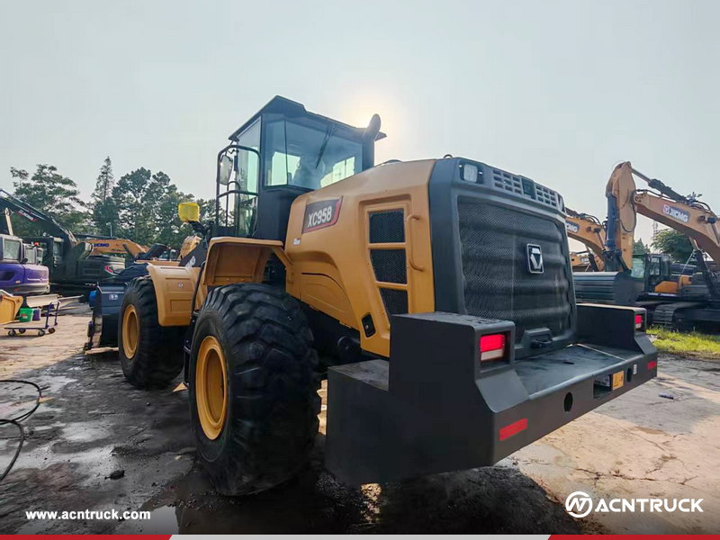 Algeria - 1 Unit XCMG XC958 Wheel Loader