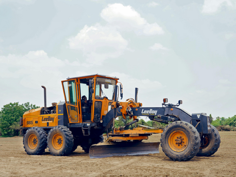 Scientific Maintenance for Long-Term Operation of Motor Graders