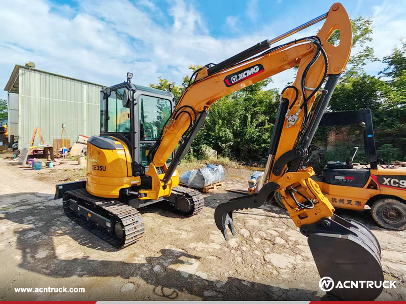 Australia - 1 Unit XCMG XE35U Crawler Excavator