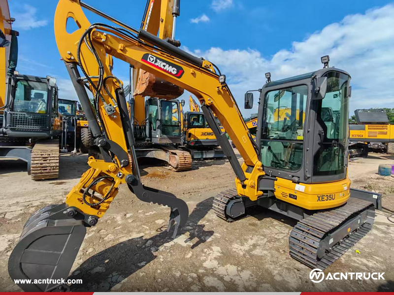 Australia - 1 Unit XCMG XE35U Crawler Excavator