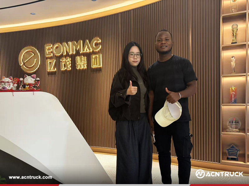 Burkina Faso Client Visited ACNTRUCK Office & ZOOMLION Factory