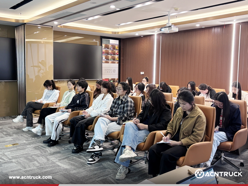 ACNTRUCK Conducts Specialized Business Training